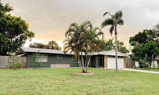 Image 4 for Suncoast Getaway