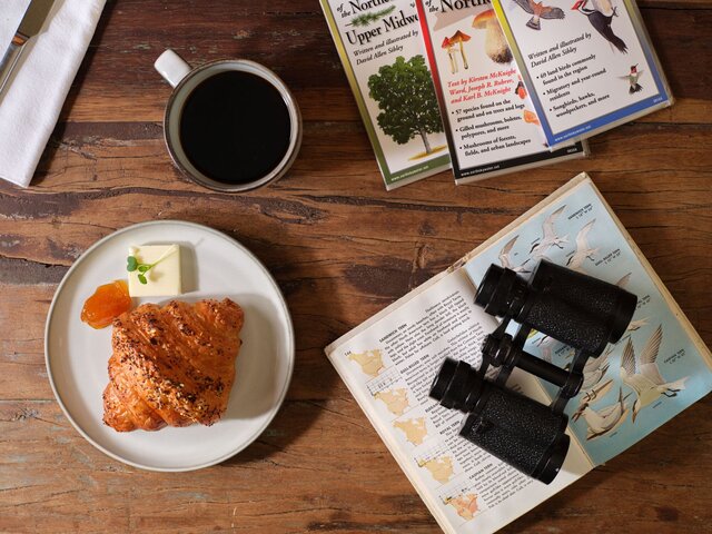 Image 13 for Country Room