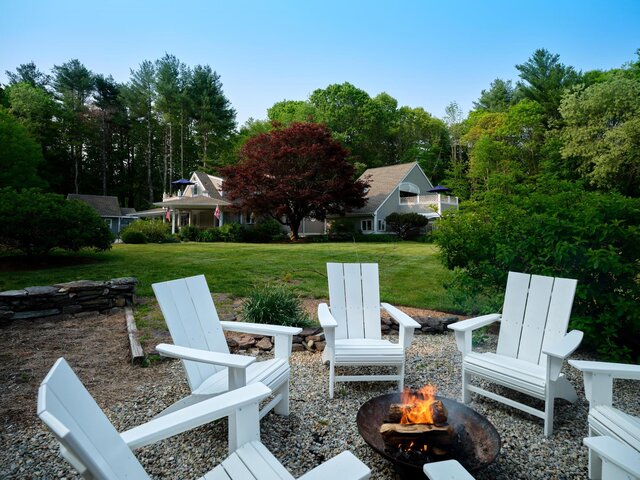 Image 13 for Downeast Room