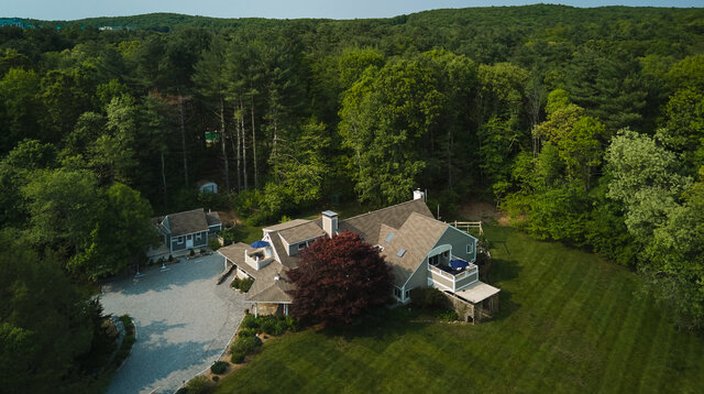 Image 6 for Cadillac Room