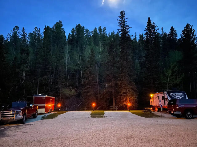 Image 2 for Creekside RV Camping FHU