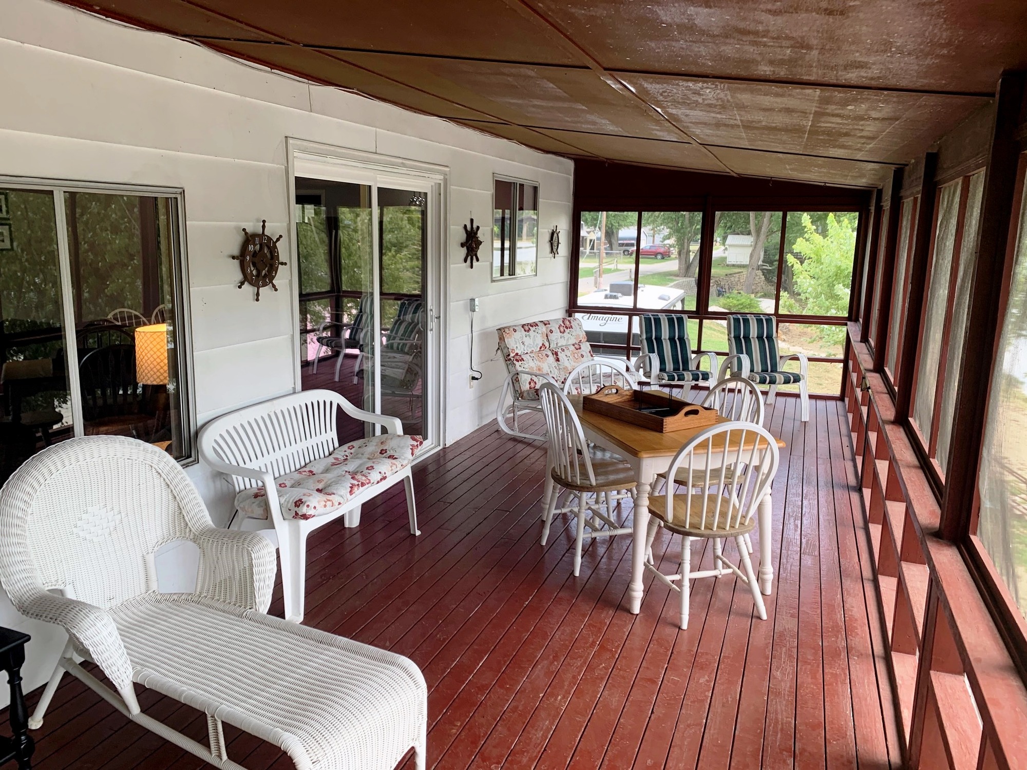 Cabin Buell's Landing in Lowell, Ohio