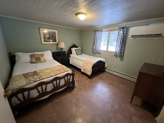 Image 5 for Suite #8