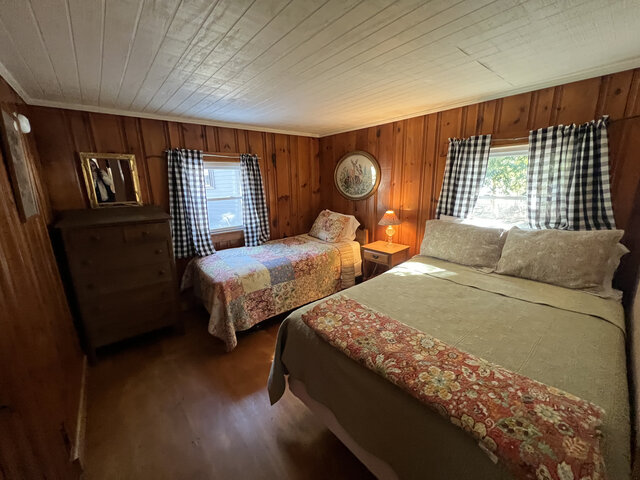 Image 4 for Cabin #3