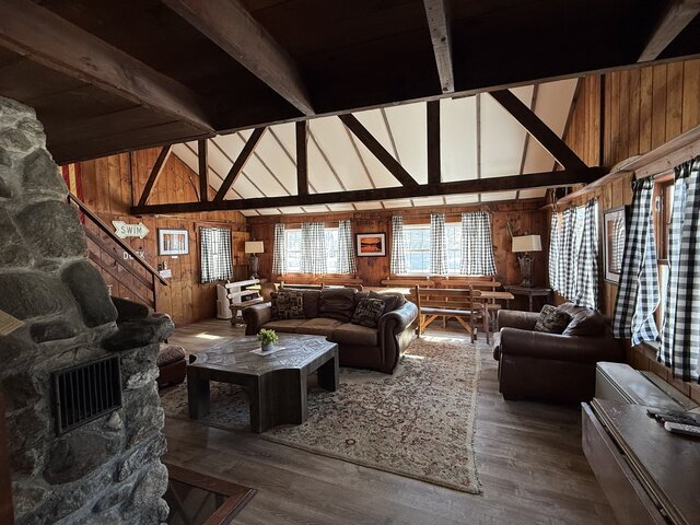 Image 10 for Lodge Lakehouse