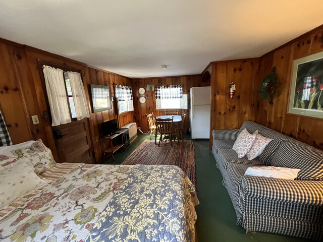 Image 2 for Cabin #7