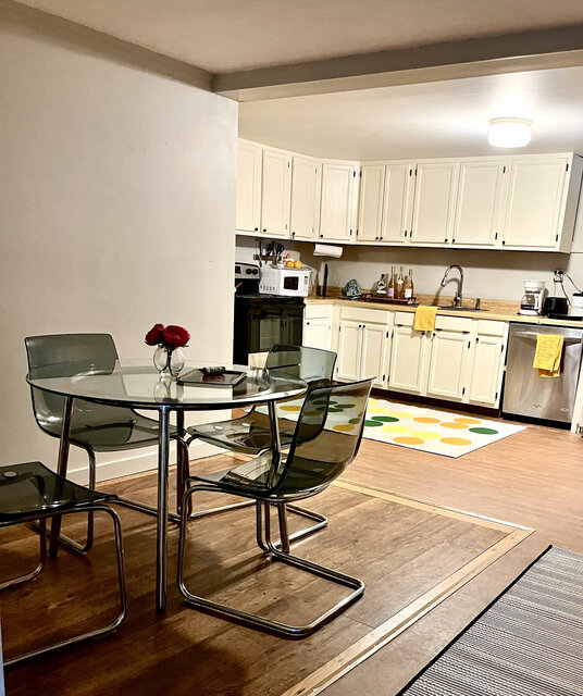 Image 5 for The Apartment