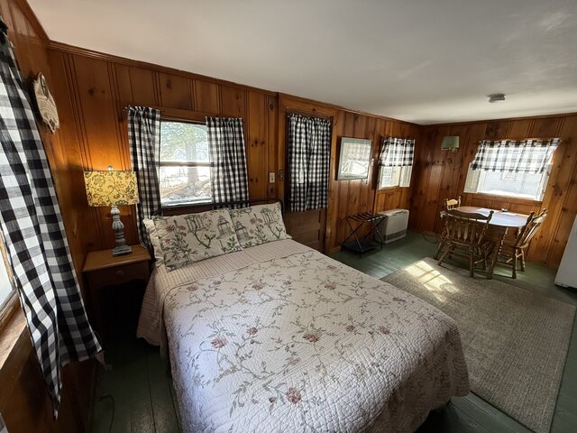 Image 4 for Cabin #7