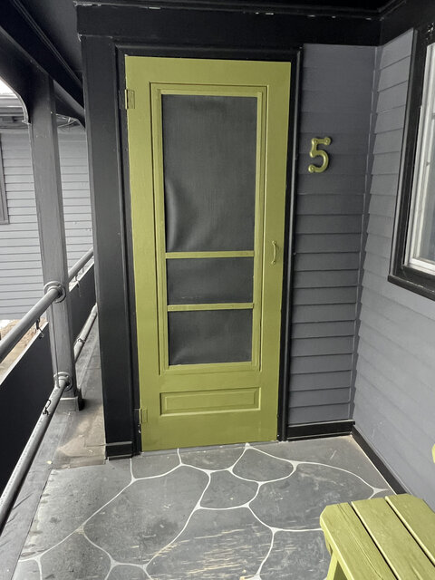 Image 2 for Suite #5