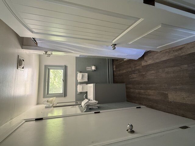 Image 6 for Suite #7