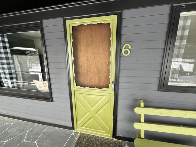 Image 2 for Suite #6