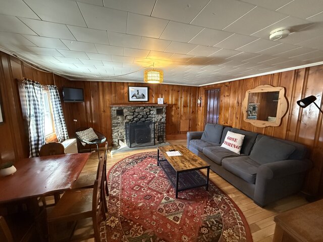 Image 4 for Cabin #3