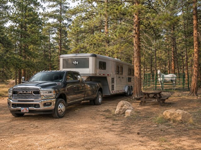 Image 1 for #3 RV -  56’ ft rig or less Full Hook up