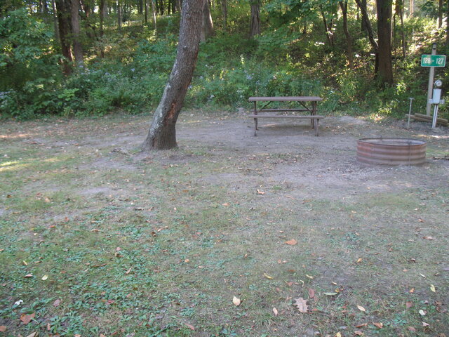 Image 1 for 128) Creekside Water/Electric 128