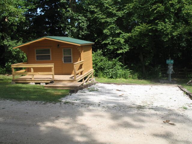 Image 3 for 222) Highlands Comfort Cabin 222