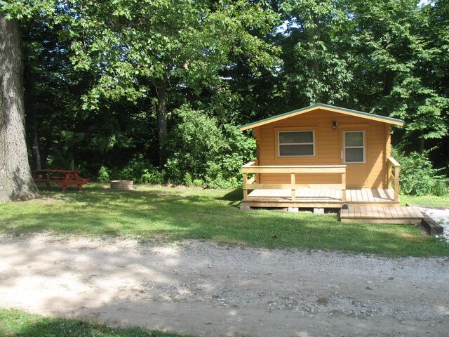 Image 2 for 222) Highlands Comfort Cabin 222