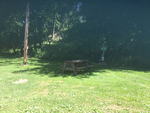 Image 1 for 018)  Alcove Way Water/Electric 18