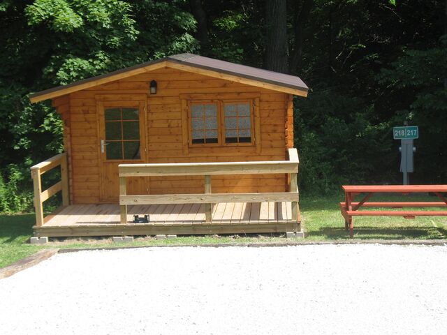 Image 1 for 218) Highlands Comfort Cabin 218