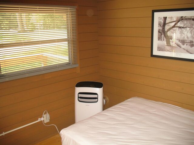 Image 6 for 222) Highlands Comfort Cabin 222