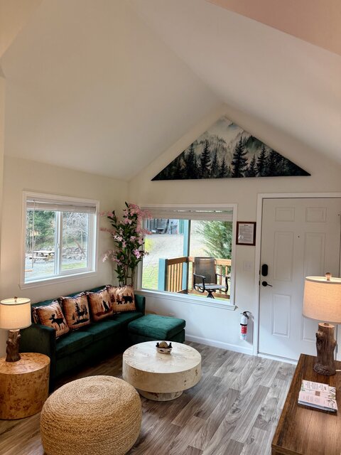 Image 7 for Woodland Cabin