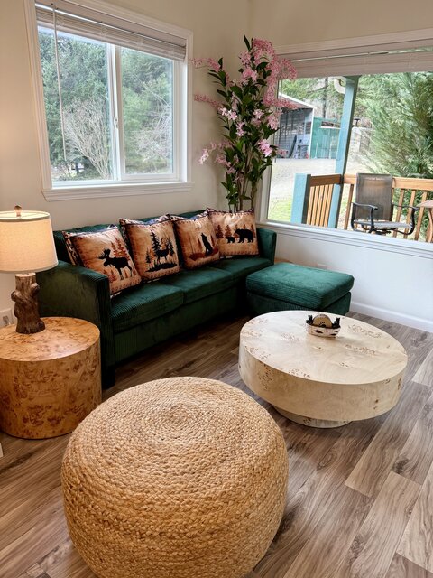 Image 4 for Woodland Cabin