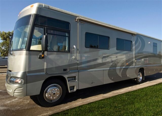 Image 1 for 65' Pull Through