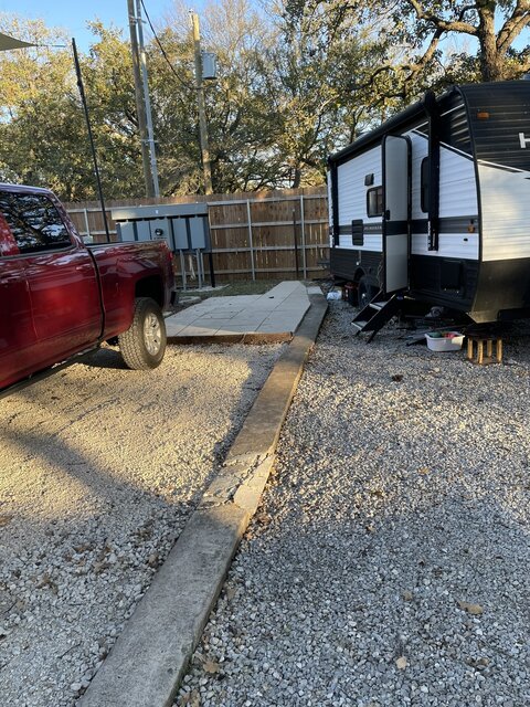 Image 2 for RV903) Back Area Daily or Weekly