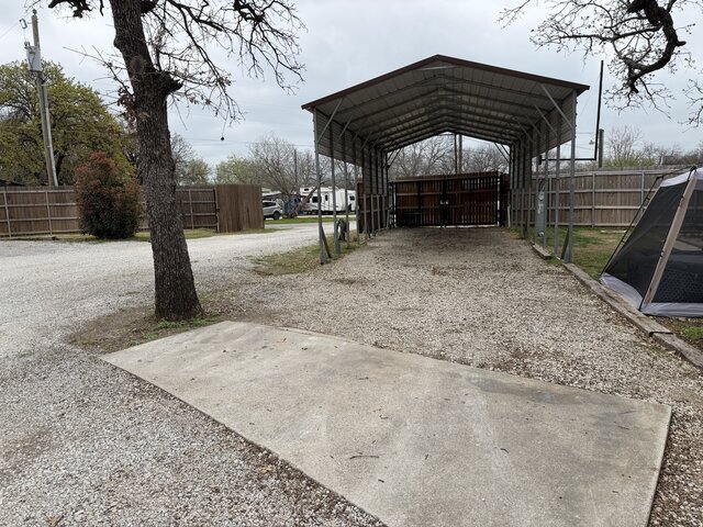 Image 2 for RV928) Back Area Daily or Weekly