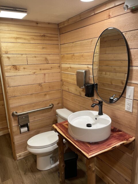 Image 14 for RV919) Back Area No Sewer Daily or Weekly