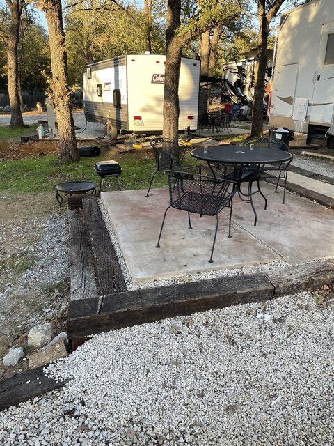 Image 2 for RV932) Back Area No Sewer Daily or Weekly