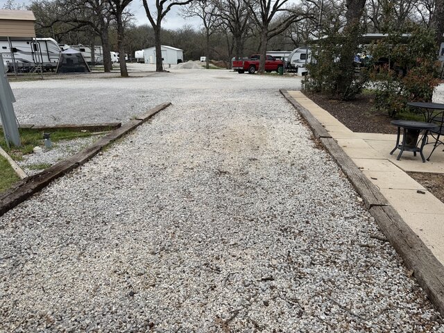 Image 2 for RV901) Back Area Daily or Weekly