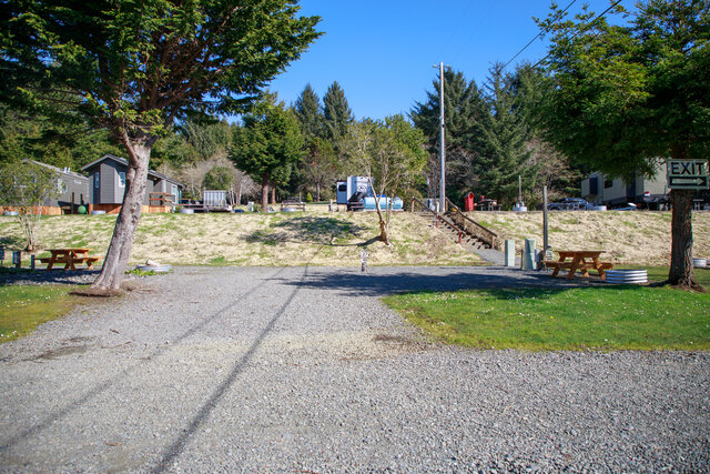 Image 1 for #03 Oversized RV Site