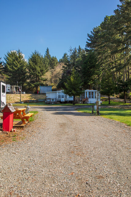 Image 11 for #16 Pull Through RV Site