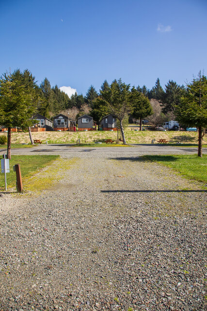 Image 13 for #03 Oversized RV Site