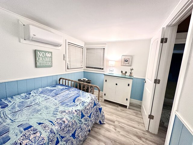Image 21 for Cabin by the Sea with Pontoon Boat