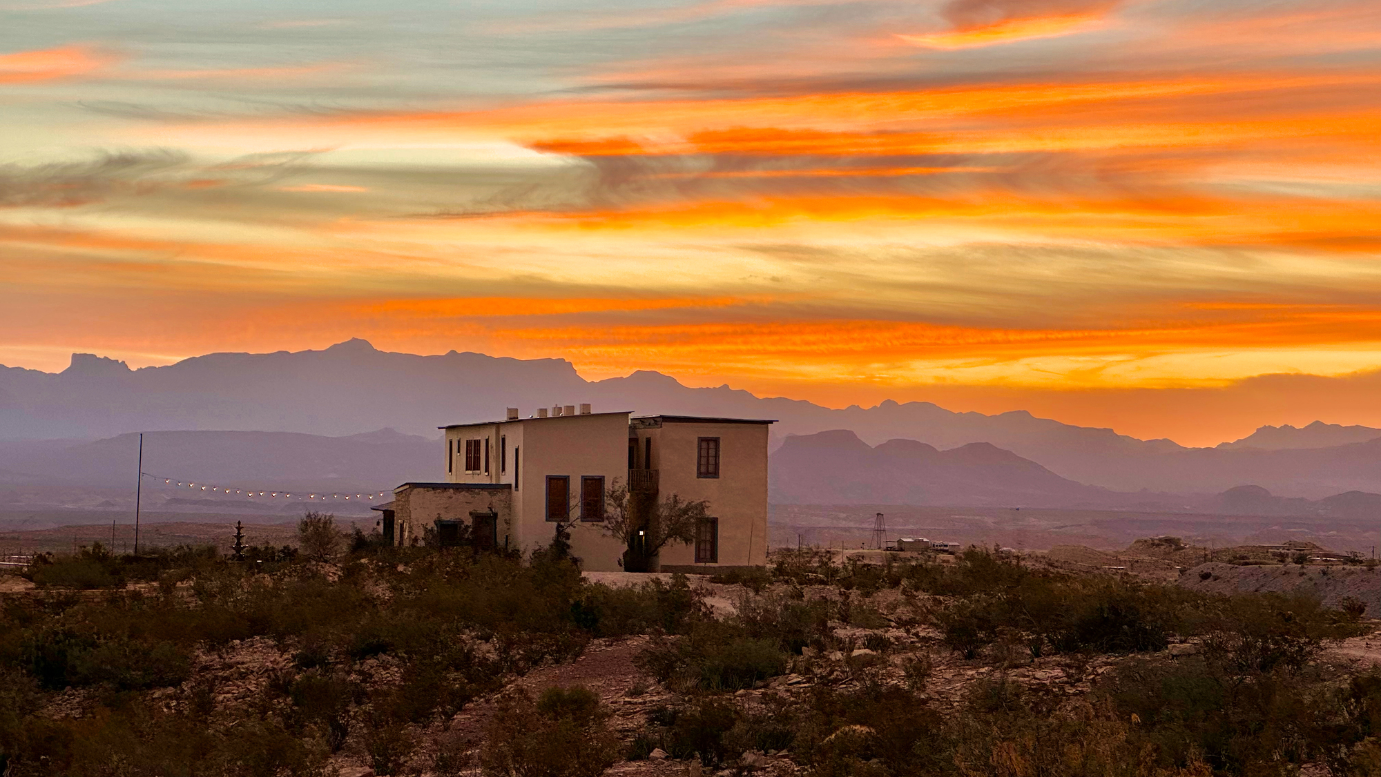 The Big Bend Holiday Hotel