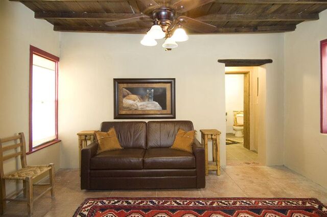 Image 3 for El Patron Suite