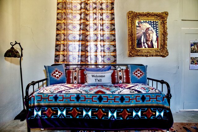 Image 7 for Valentine Suite