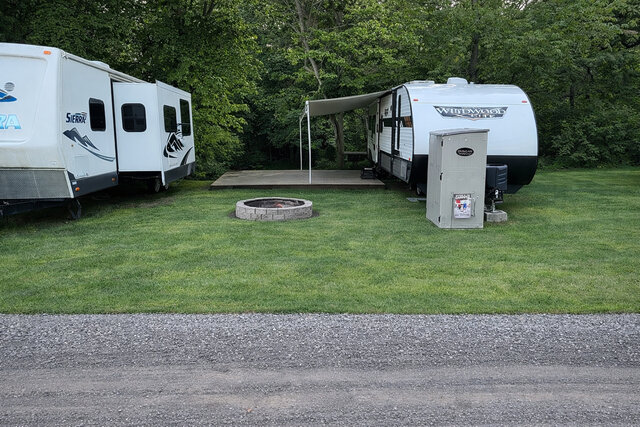 Image 1 for 008) $3000 Seasonal Site