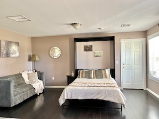 Image 7 for The Signature Suite