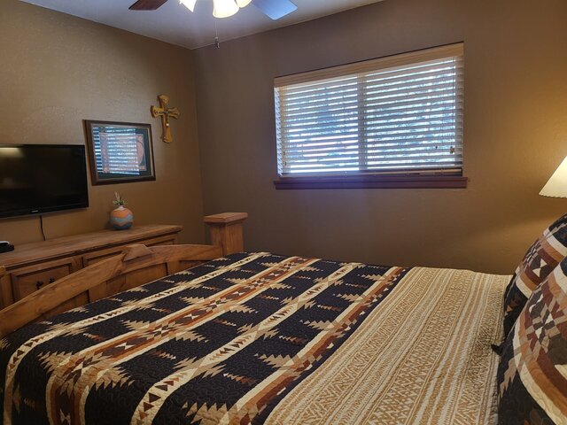 Image 9 for 16) Unit 16