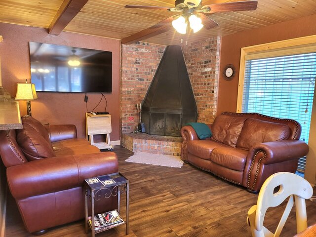 Image 2 for 16) Unit 16