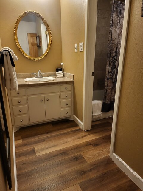 Image 9 for 04) Unit 4