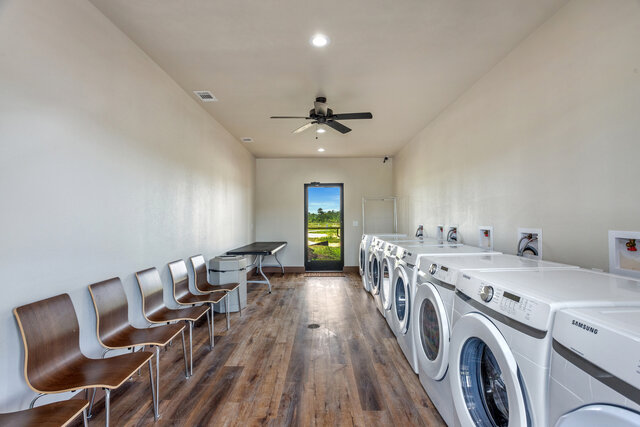 Image 7 for 054) Standard Site