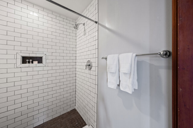 Image 8 for The Eagles Club Room