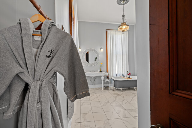 Image 7 for The Gorman Suite