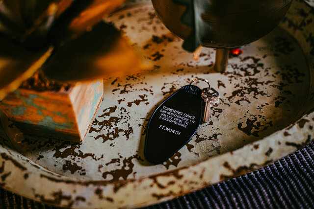 Image 4 for WOL-02) Fort Worth Room