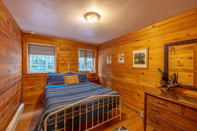 Image 9 for Frenchies Suite