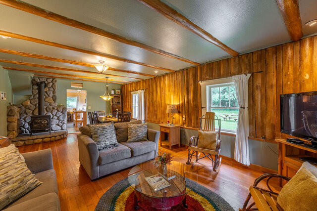 Image 10 for Cedar Springs