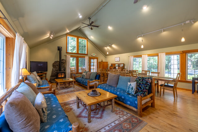 Image 5 for Forest Retreat